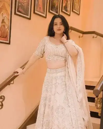 Escort Service In Lokhandwala